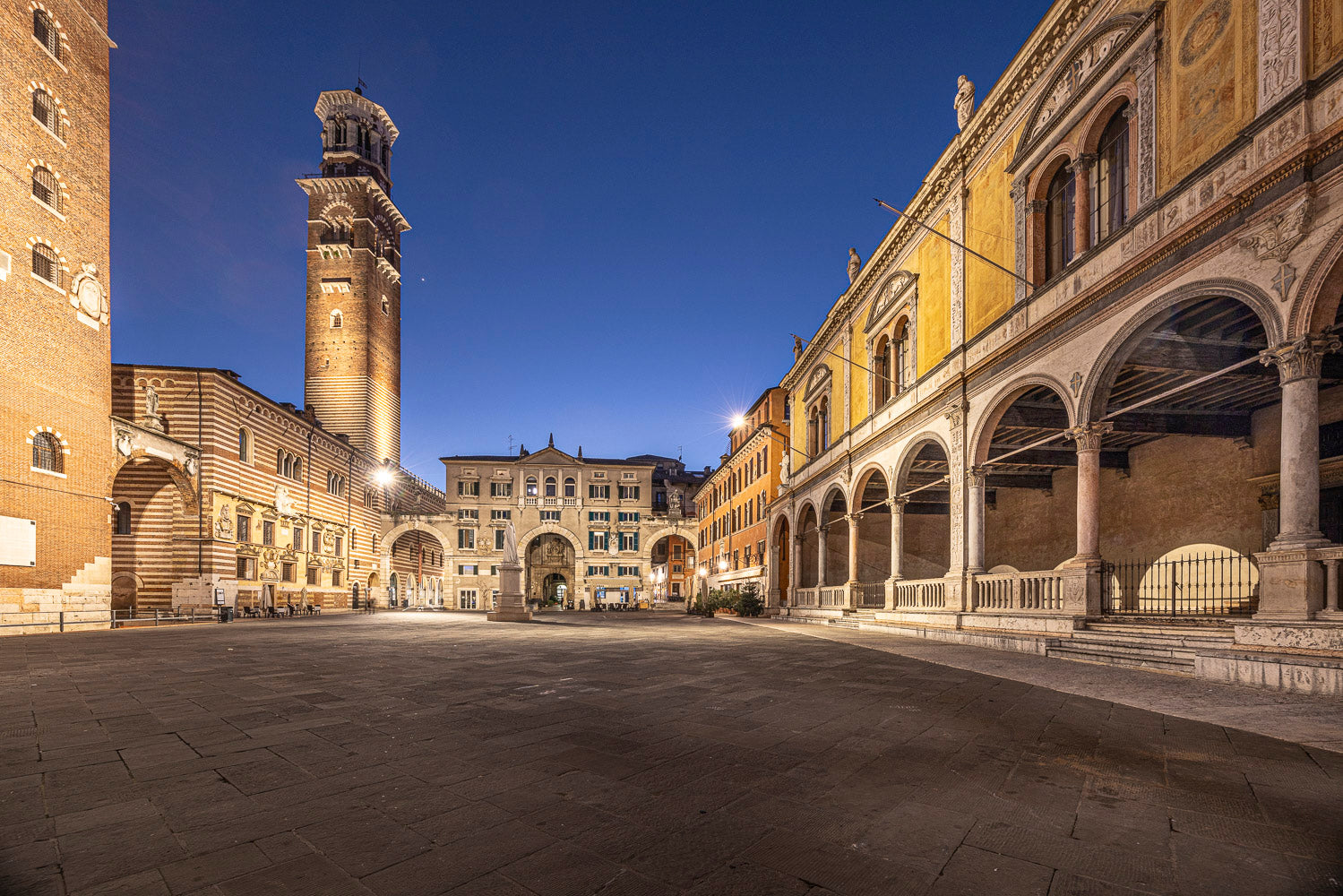 (0044) Verona Collection #06872